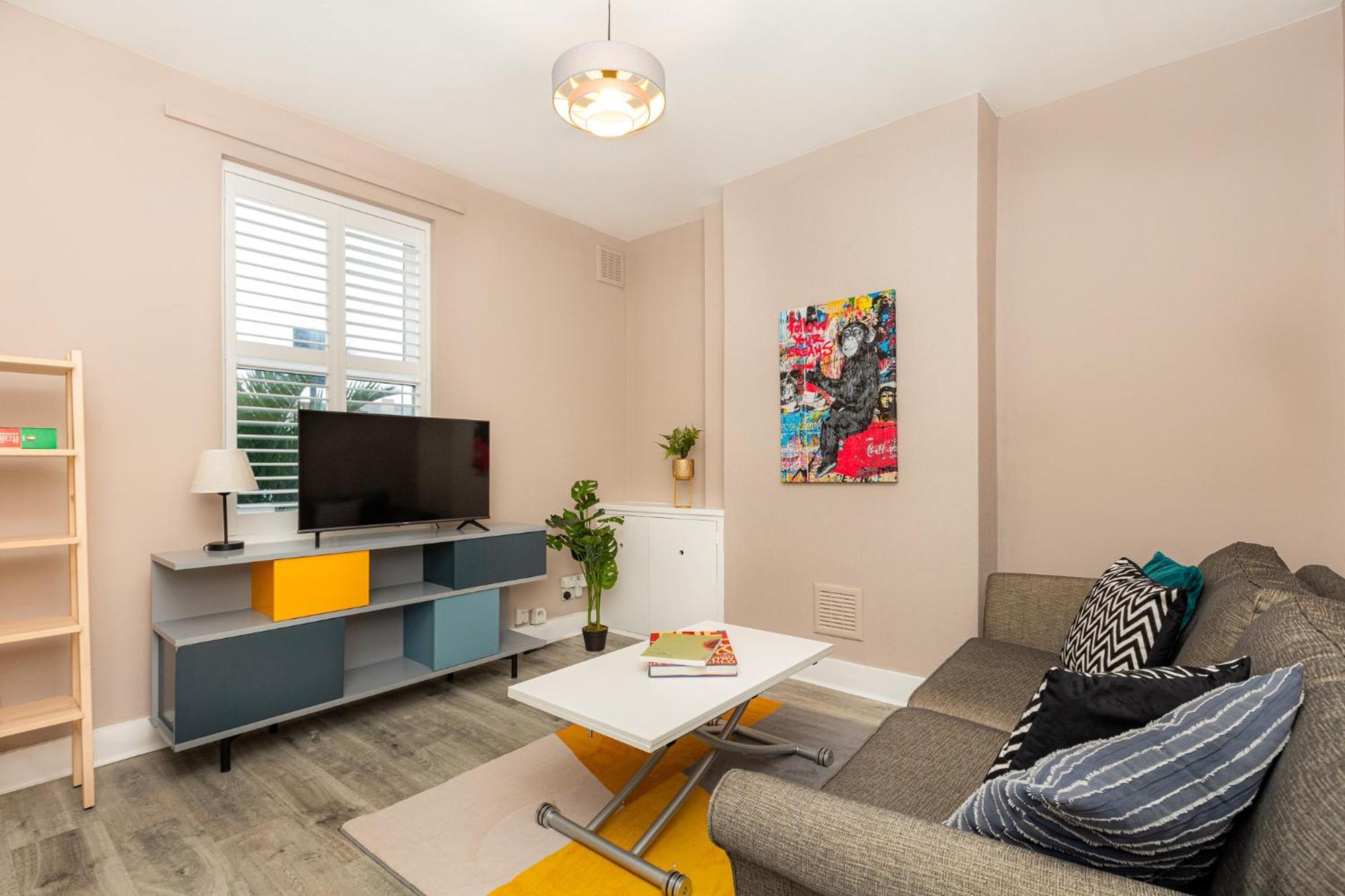 Сasa de vacaciones Renovated 3br Wgarden In Stratford, 1min To Train